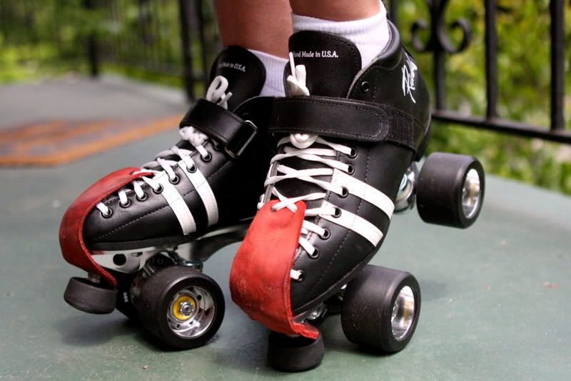 IMAGE: http://i651.photobucket.com/albums/uu234/carbonfly/Riedell/IMG_7933.jpg