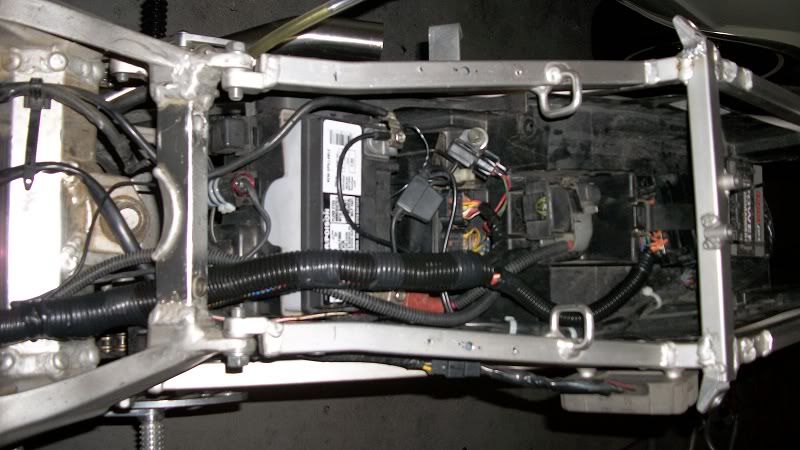 Tucking the wiring under? | Suzuki GSX-R Motorcycle Forums Gixxer.com