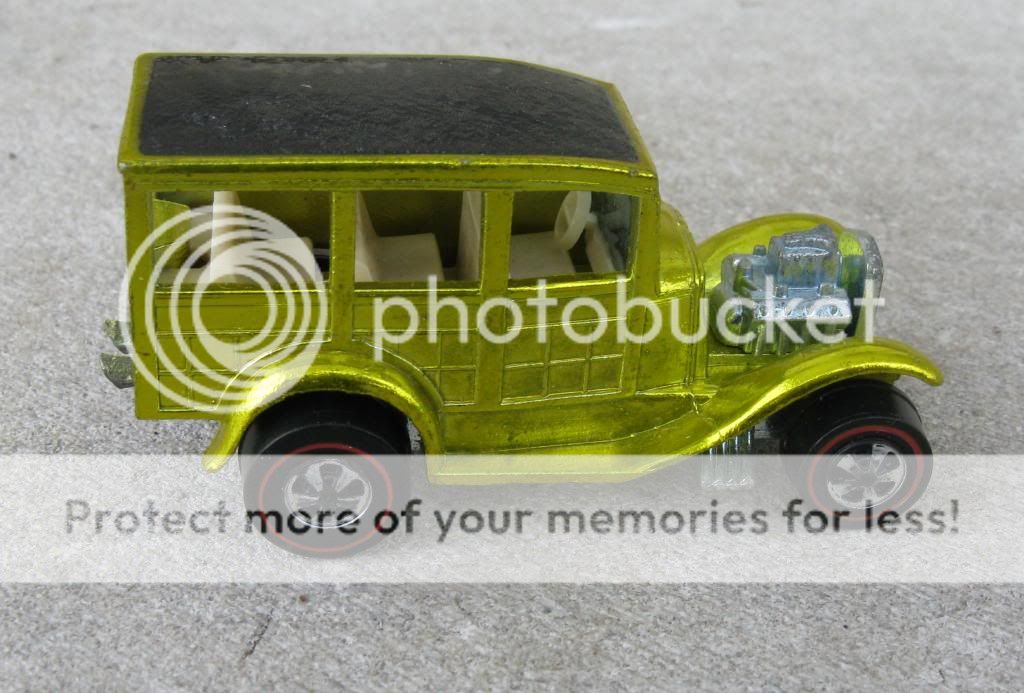 1968 Hot Wheels Redline Classic 31 Ford Woody